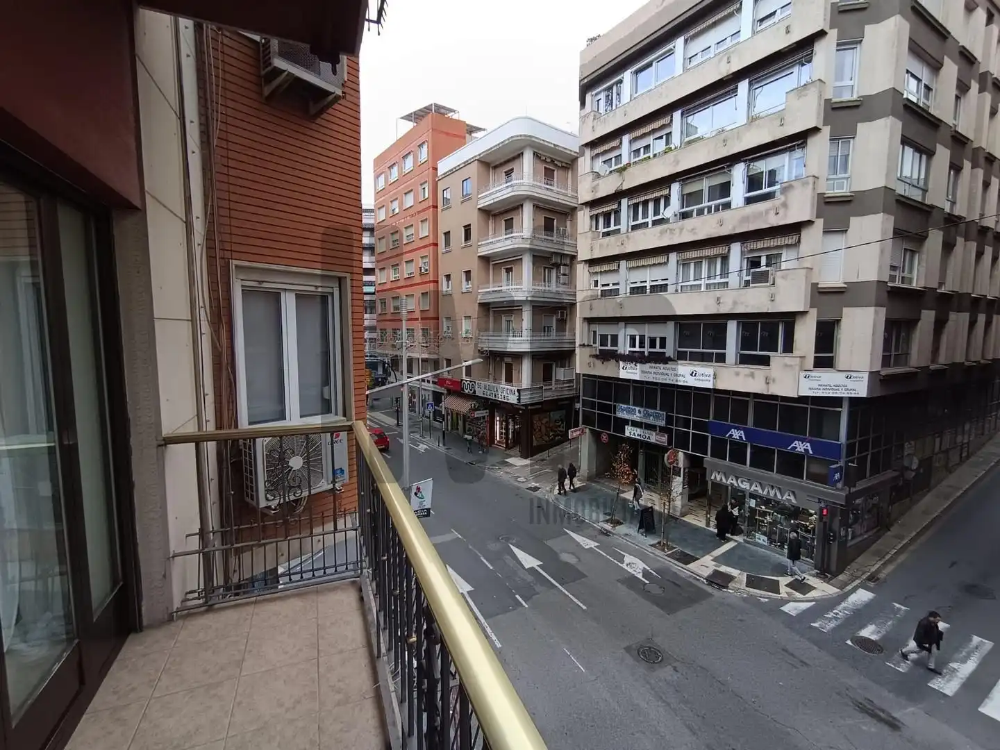 Außenansicht von Wohnung zur Miete in Jaén mit Klimaanlage, Terrasse und Möbliert