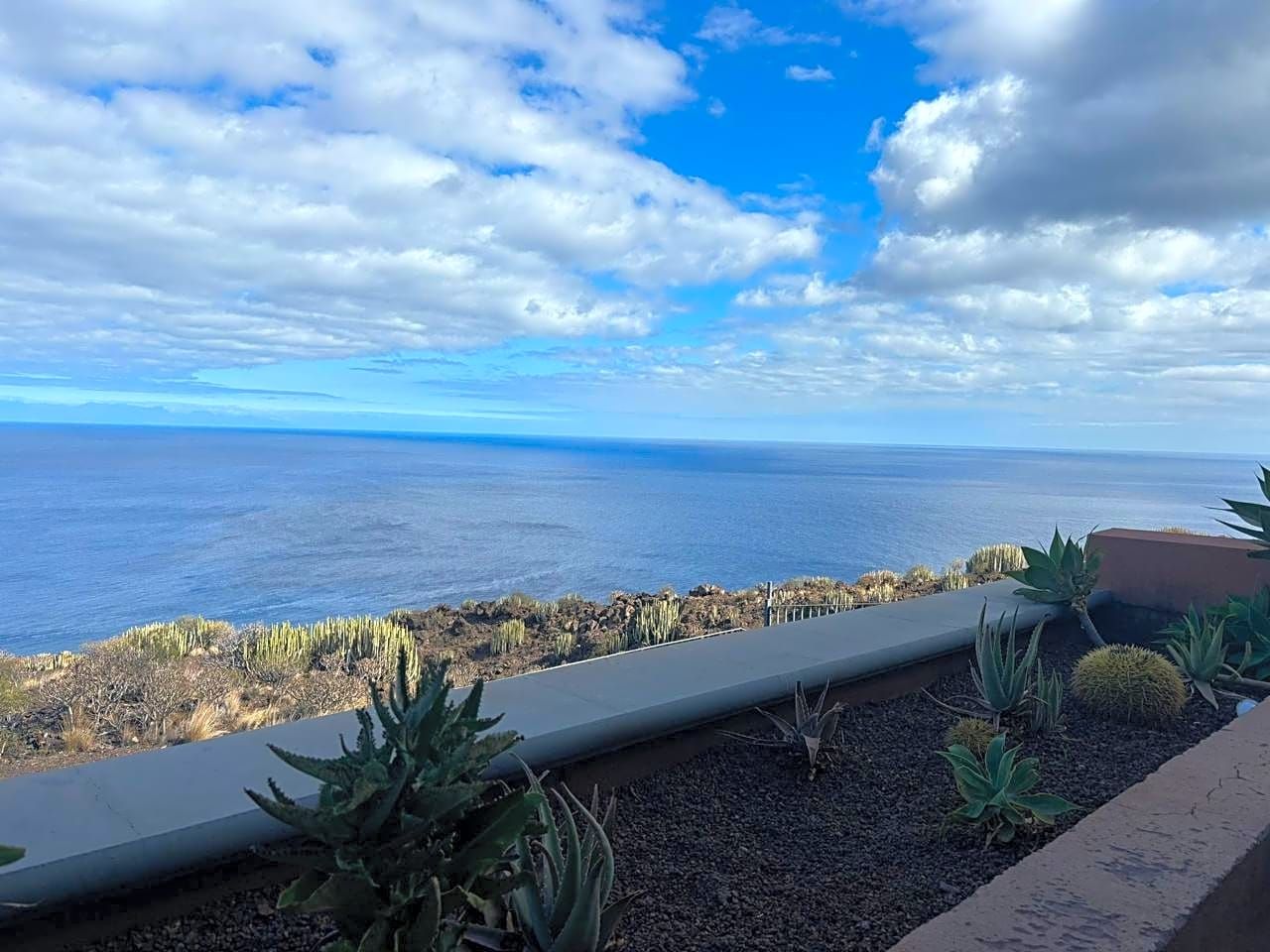 Vista exterior de Casa o xalet de lloguer en  Santa Cruz de Tenerife Capital amb Jardí privat, Terrassa i Balcó