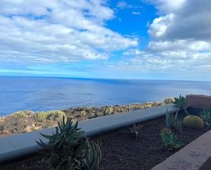 Vista exterior de Casa o xalet de lloguer en  Santa Cruz de Tenerife Capital amb Jardí privat, Terrassa i Balcó