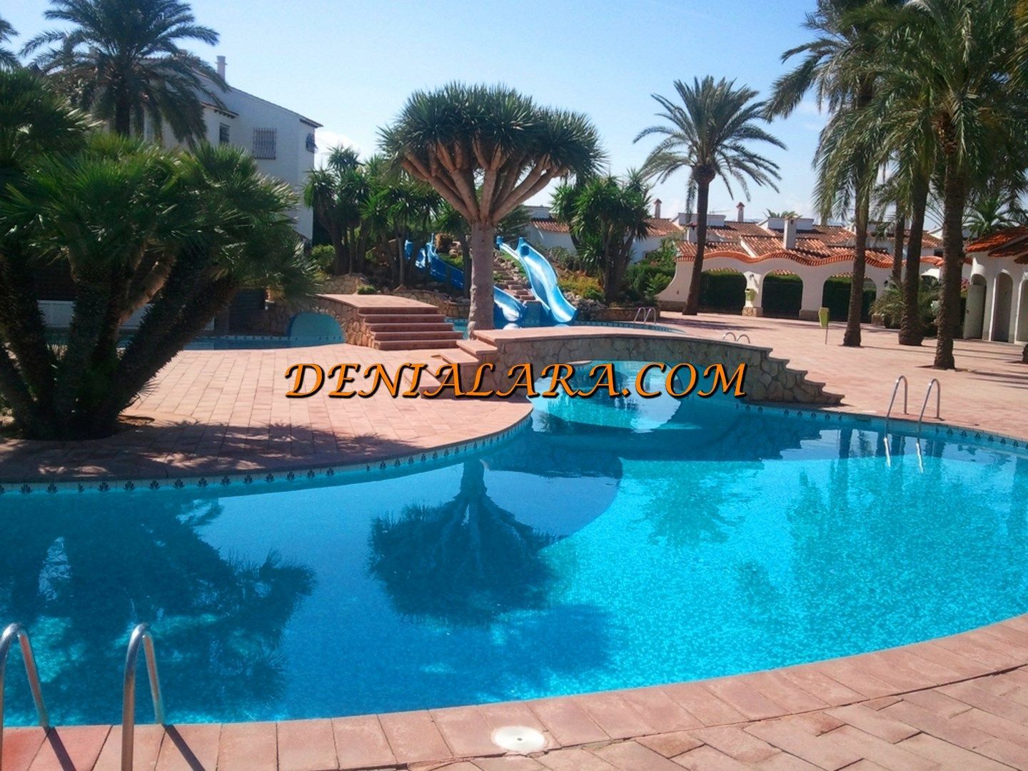 Swimming pool of Single-family semi-detached for sale in Dénia  with Air Conditioner, Terrace and Storage room