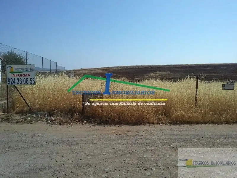Residential land for sale in Este, imagen 3