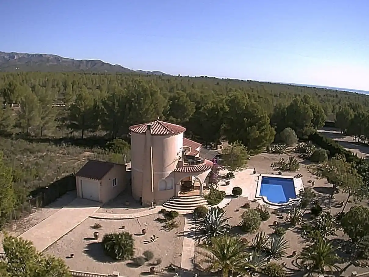 Jardí de Casa o xalet en venda en L'Ametlla de Mar  amb Aire condicionat, Terrassa i Piscina