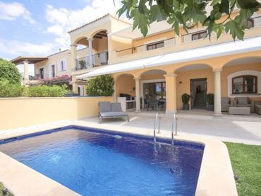 Casa con balcone in vendita a Santa Ponça