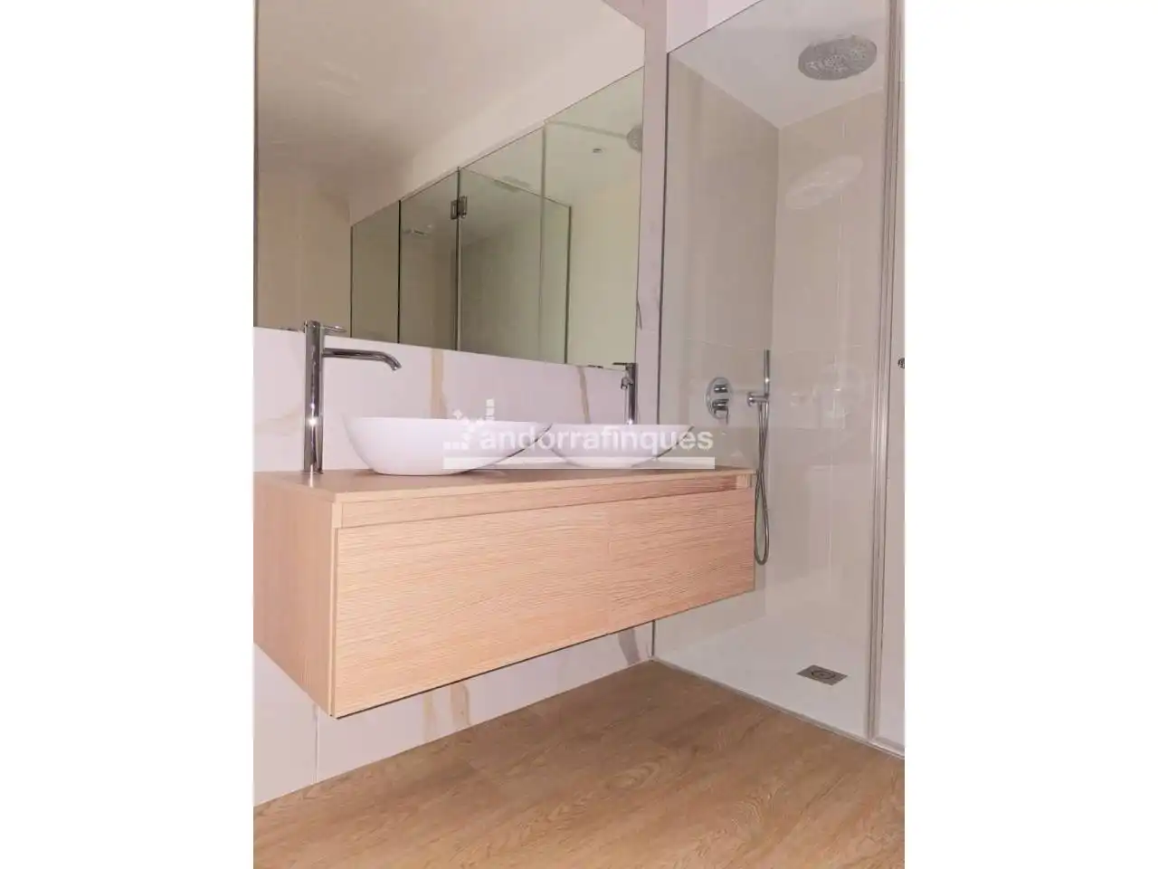 Flat with garden to rent in Calle Avinguda tarragona, imagen 10