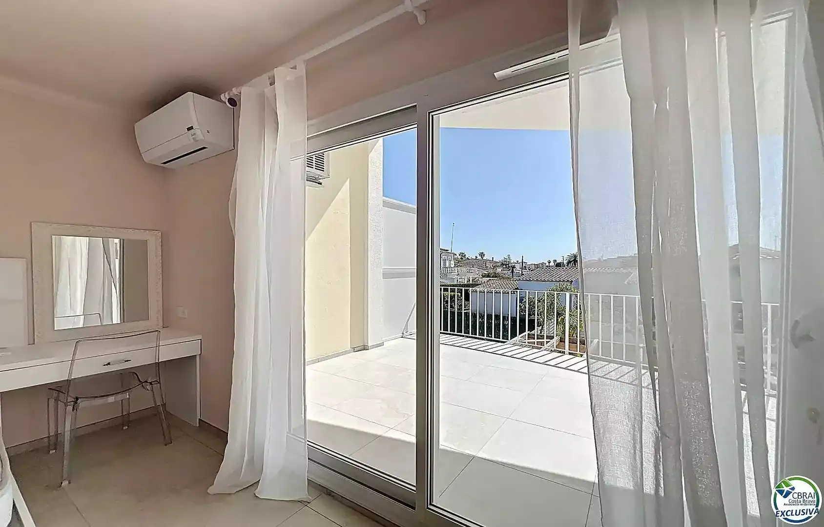 Haus mit Garten zum Verkauf in Sector peni 167, imagen 32