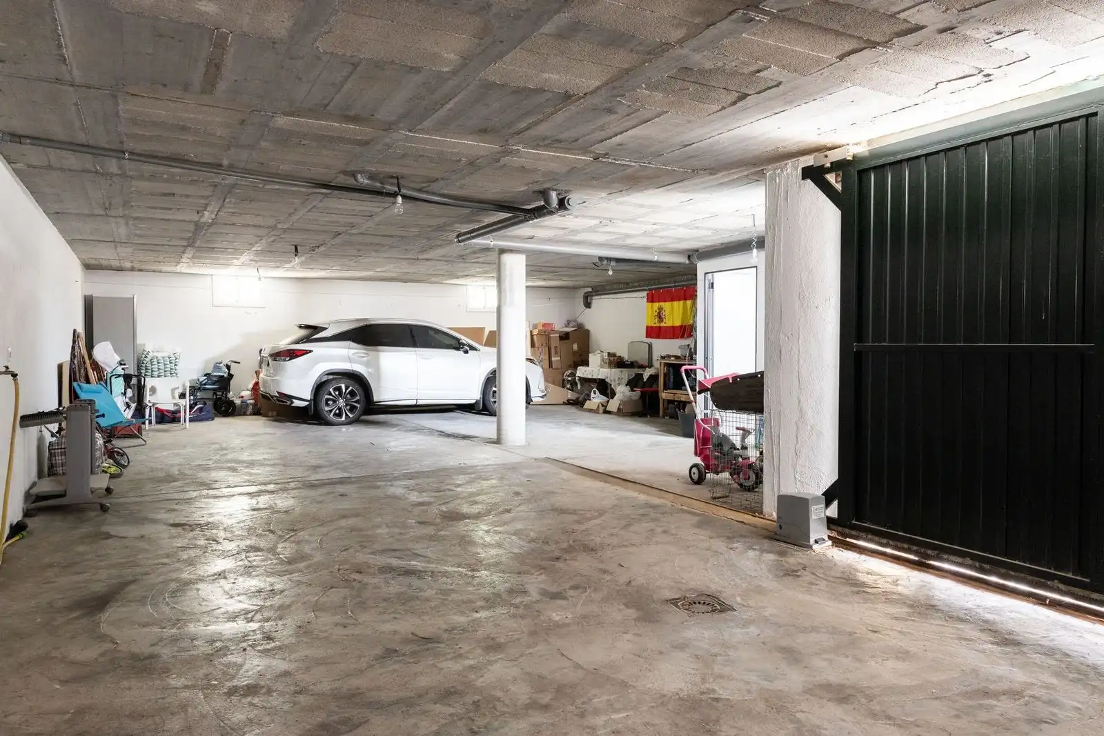 Parking de Casa o chalet en venta en Marbella con Aire acondicionado, Terraza y Trastero