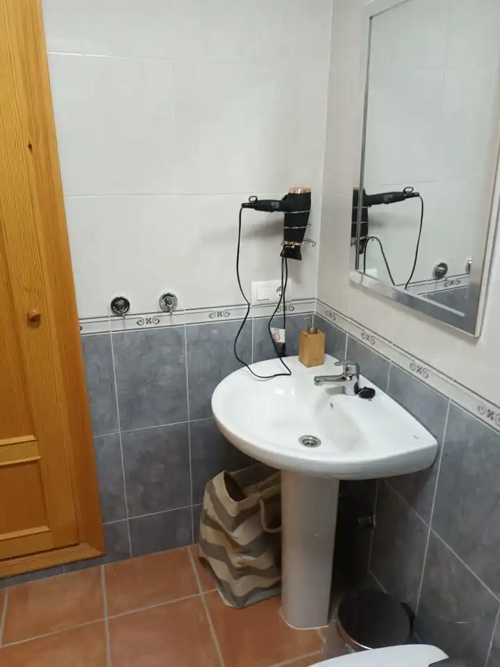 Badezimmer von Wohnung zur Miete in Cuevas del Almanzora mit Klimaanlage, Terrasse und Möbliert