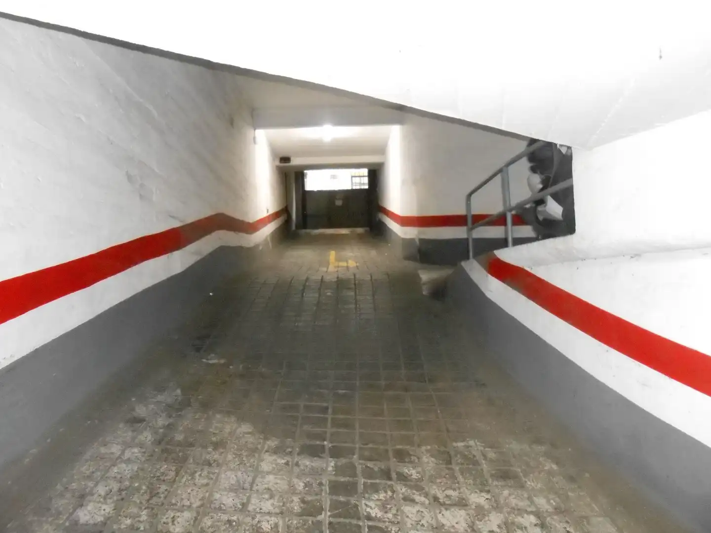Einzelparkplatz zum Verkauf in Fernández del Campo Kalea 25, imagen 4