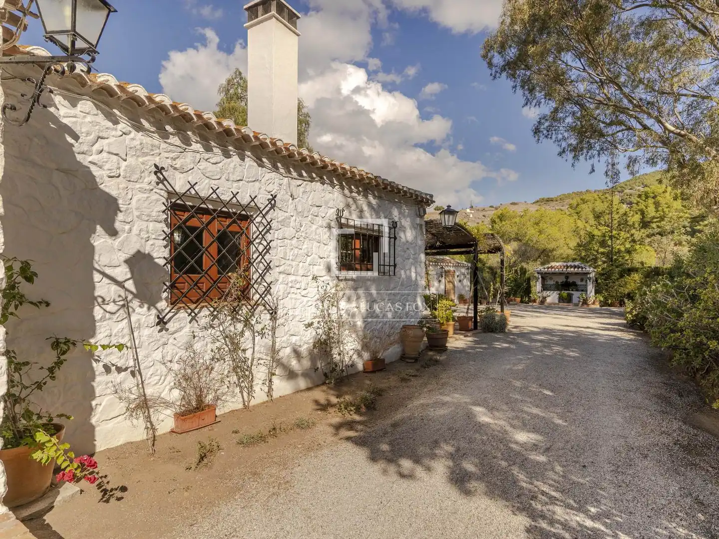 Vista exterior de Finca rústica en venda en Motril amb Aire condicionat, Calefacció i Jardí privat