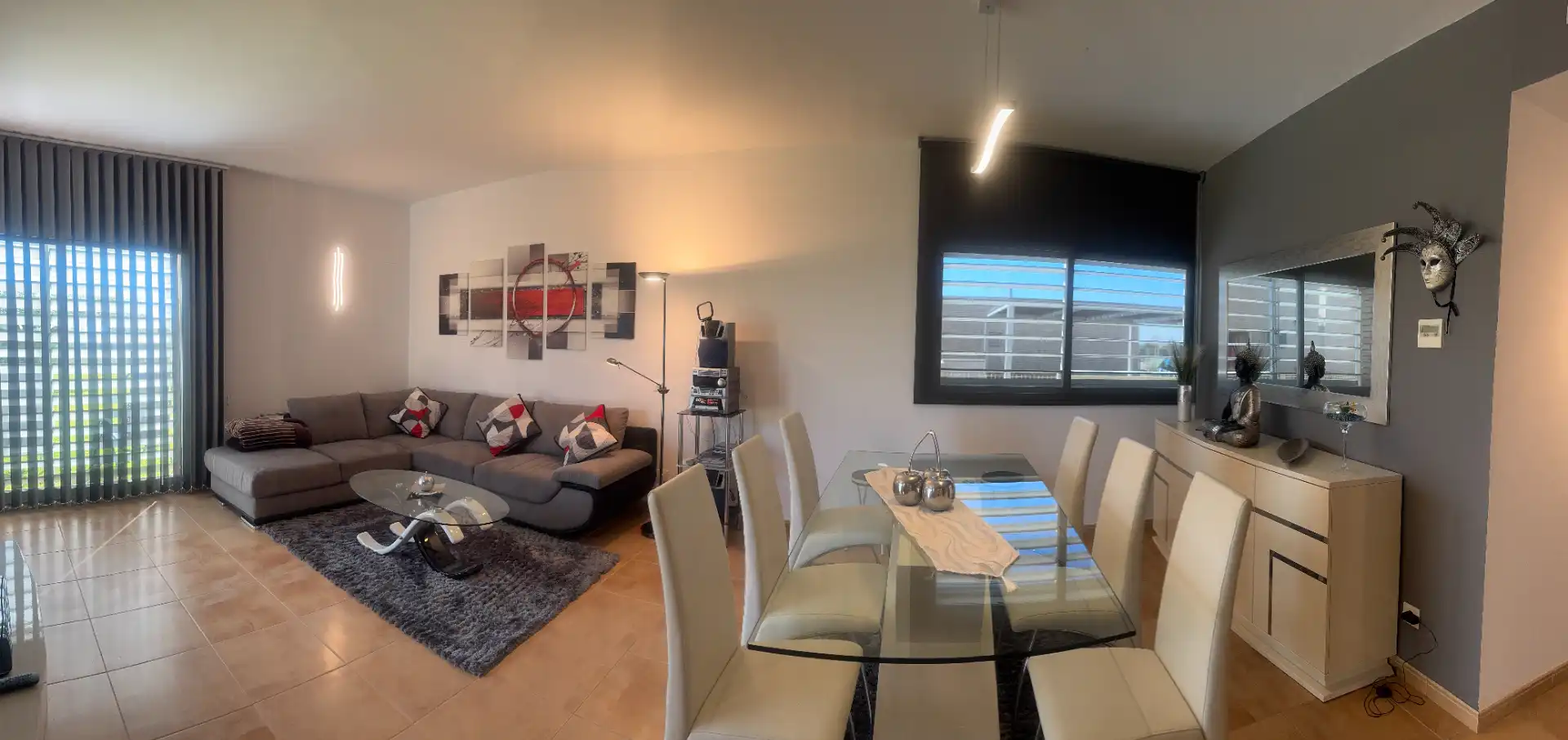 Sala d'estar de Planta baixa en venda en L'Ampolla amb Aire condicionat, Calefacció i Forn