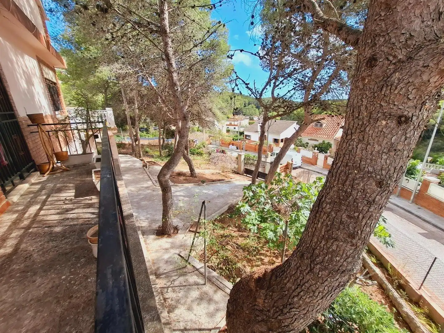 Vista exterior de Casa o xalet en venda en Calafell amb Jardí privat, Terrassa i Traster