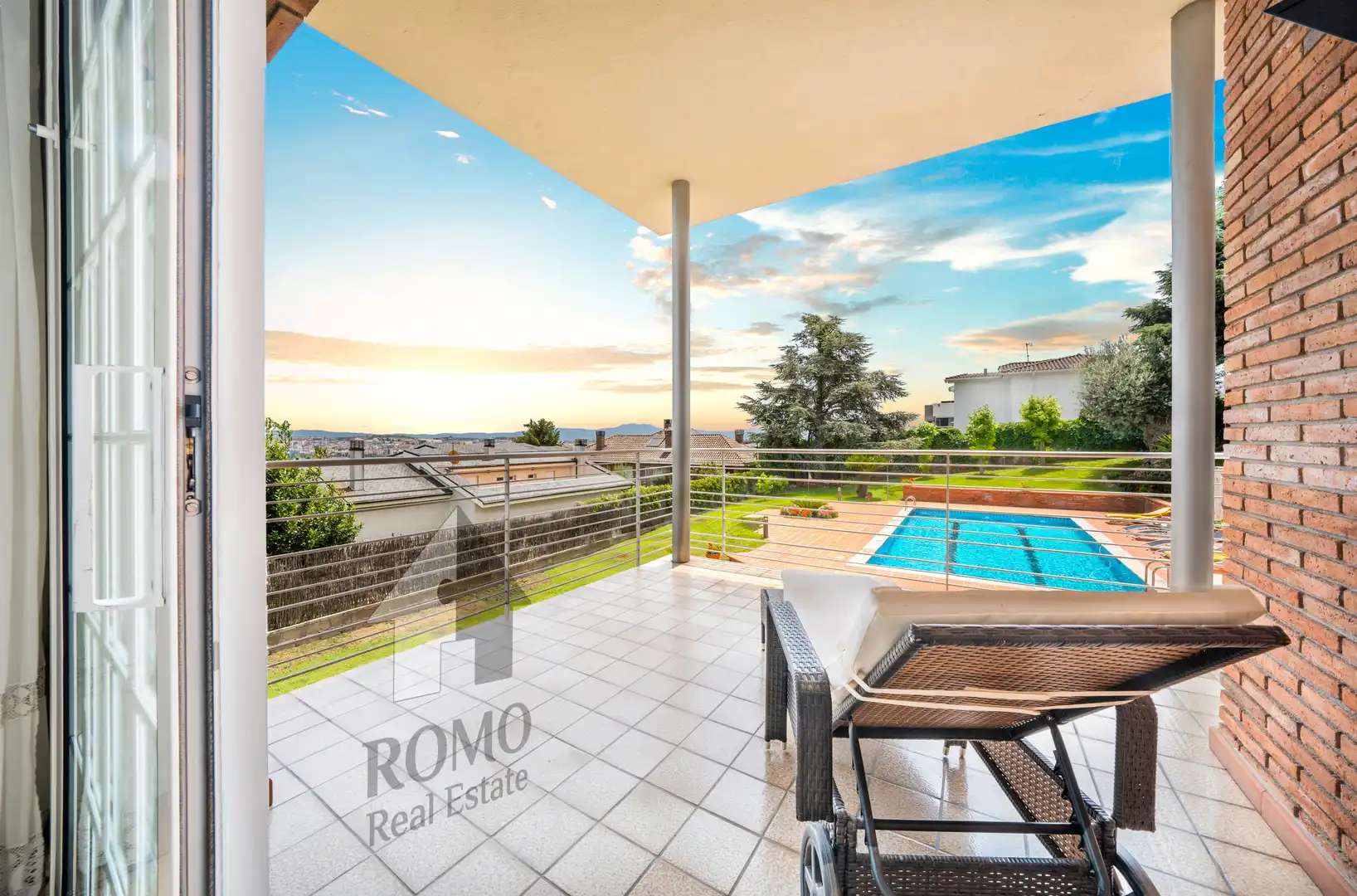 Houses for sale in Carrer d'Osona, Canovelles