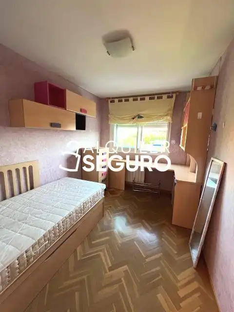 Piso de alquiler en Carmen Martín Gaite, Leganés Norte