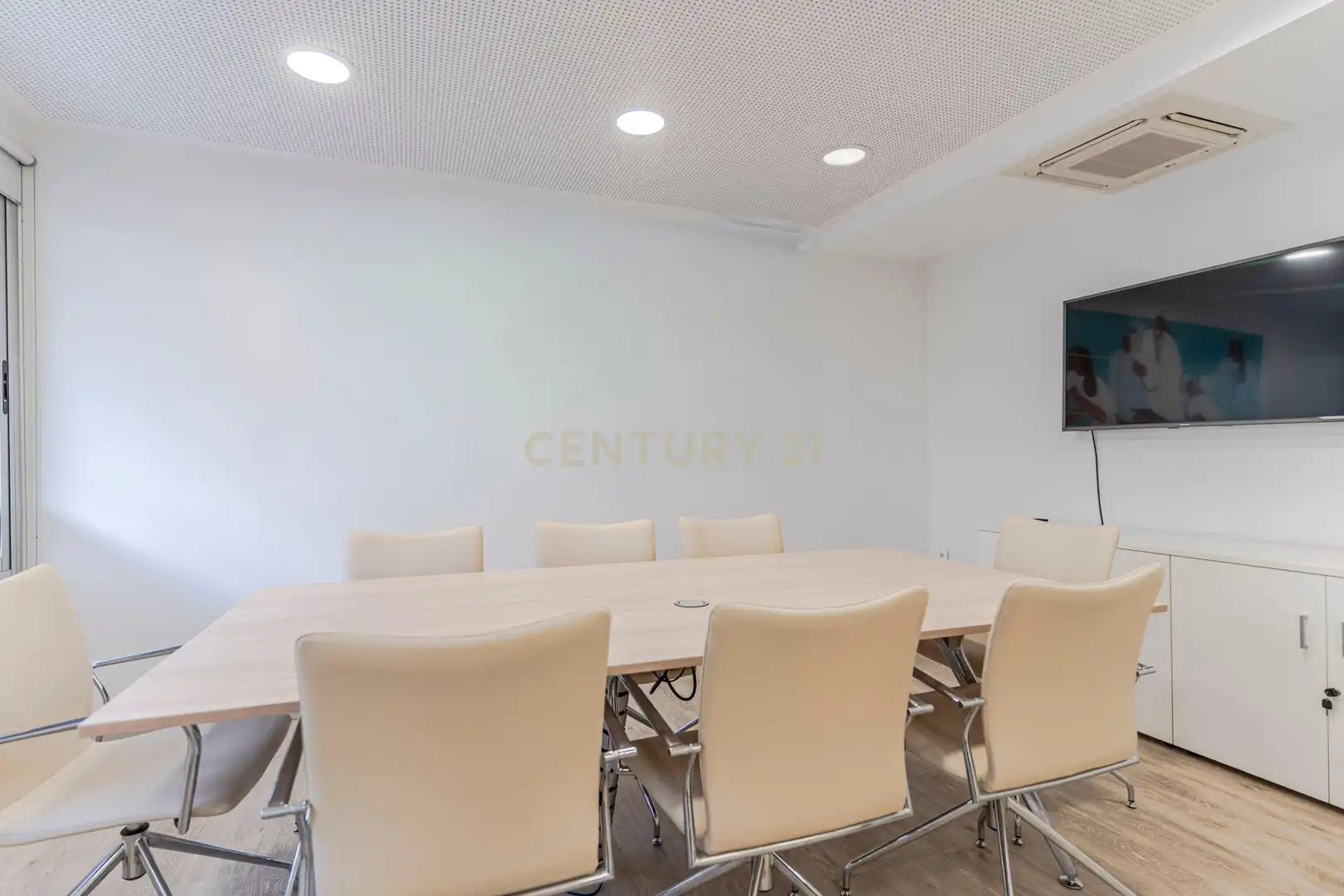 Büro zum Verkauf in Granada mit Klimaanlage und Abstellraum