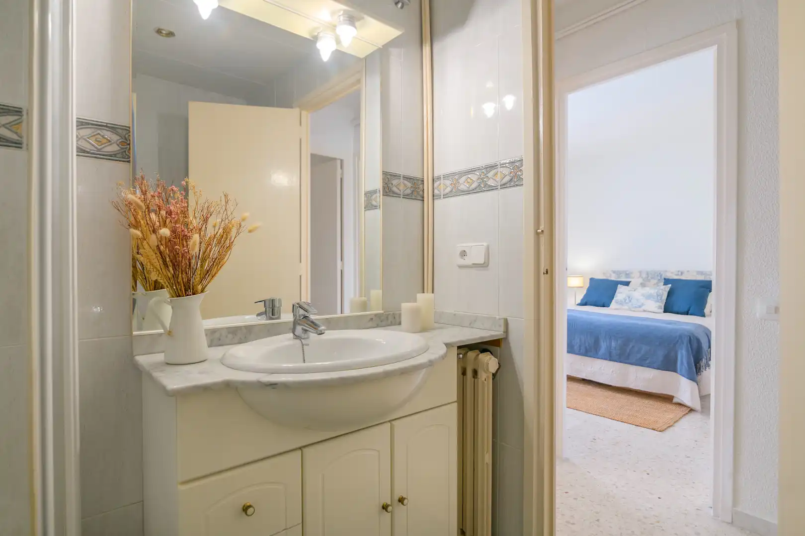 Bathroom of Flat for sale in Manresa  with Heating, Terrace and Oven