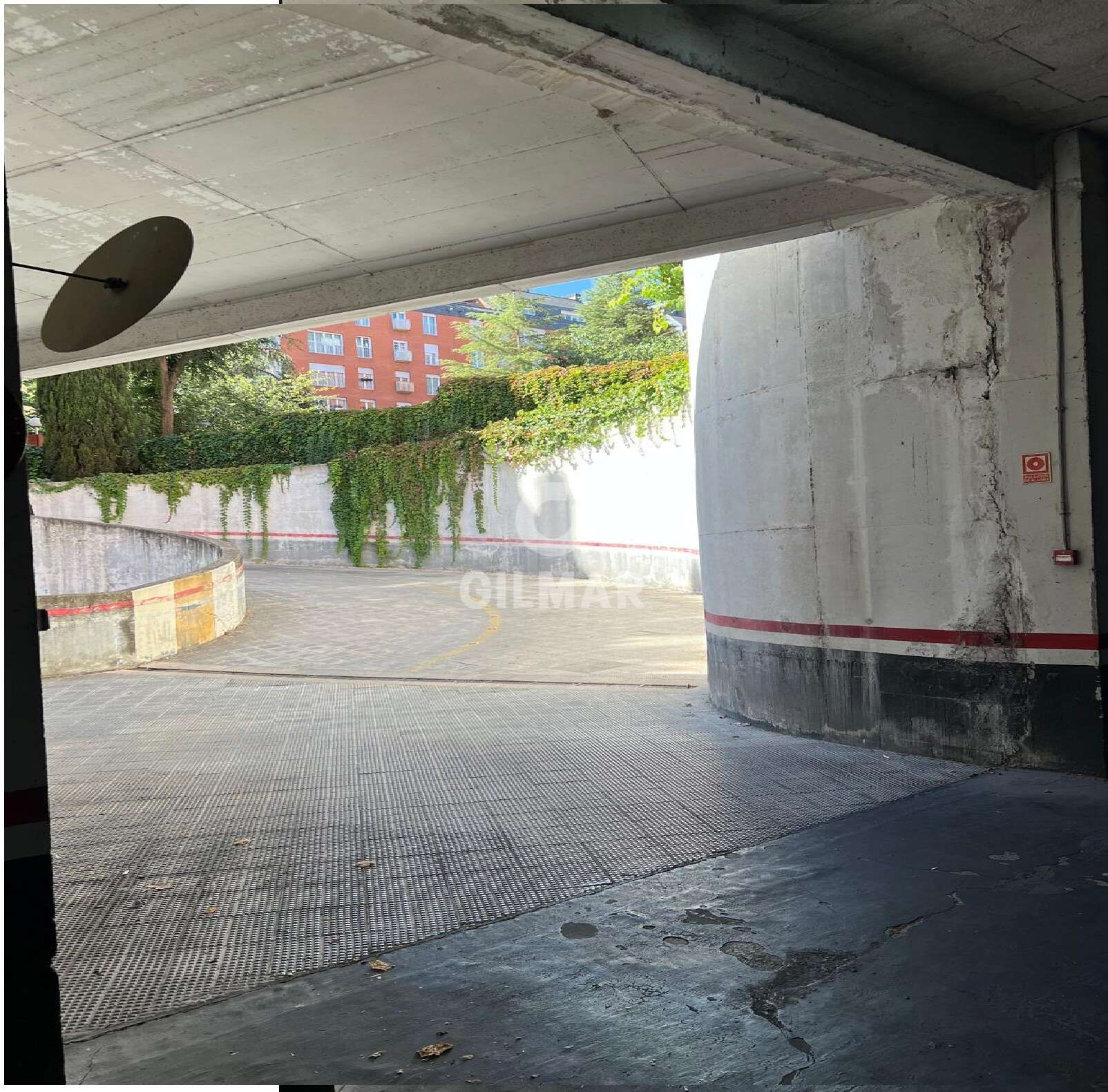Parking of Garage for sale in  Madrid Capital