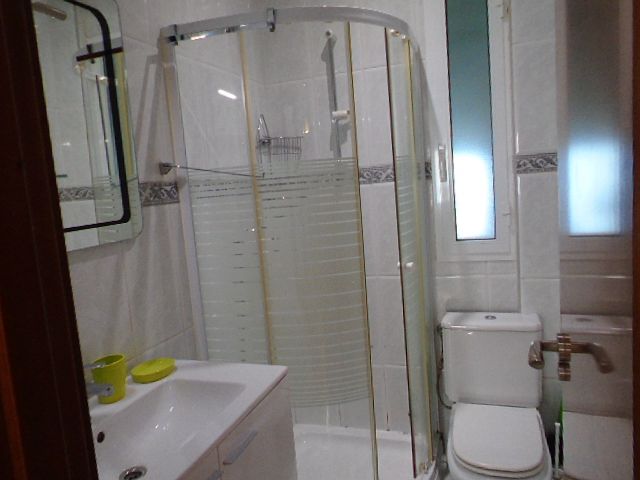 Bathroom of Apartment for sale in  Logroño  with Heating, Parquet flooring and Furnished