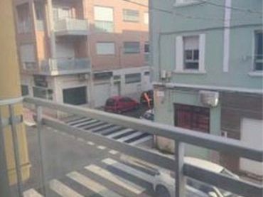 Piso con ascensor en venta en LARGA