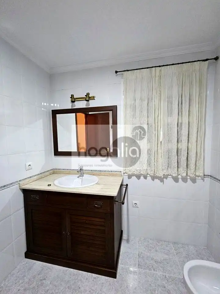 Baño de Piso en venta en Este - Alcosa- Torreblanca