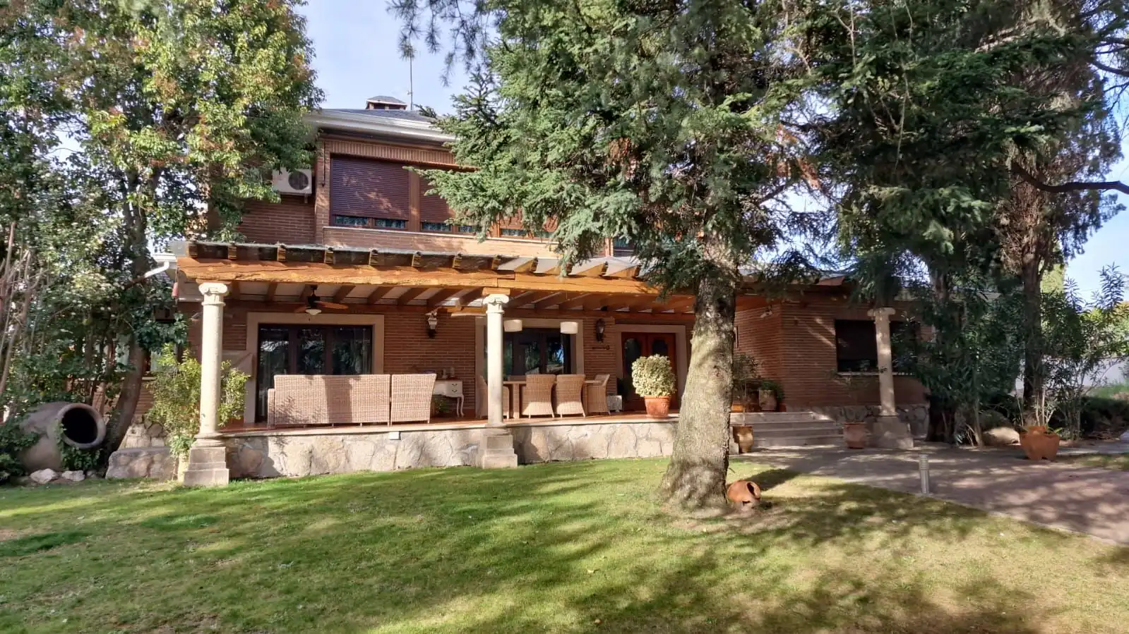Chalet con piscina en venta en Avenida de Cuenca, imagen 3