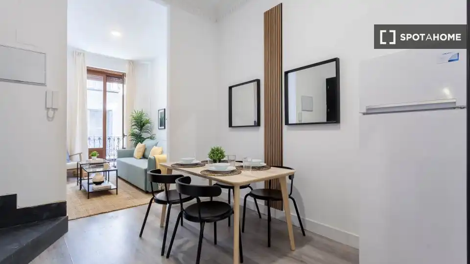 Appartement avec balcon à louer à Centro, imagen 11