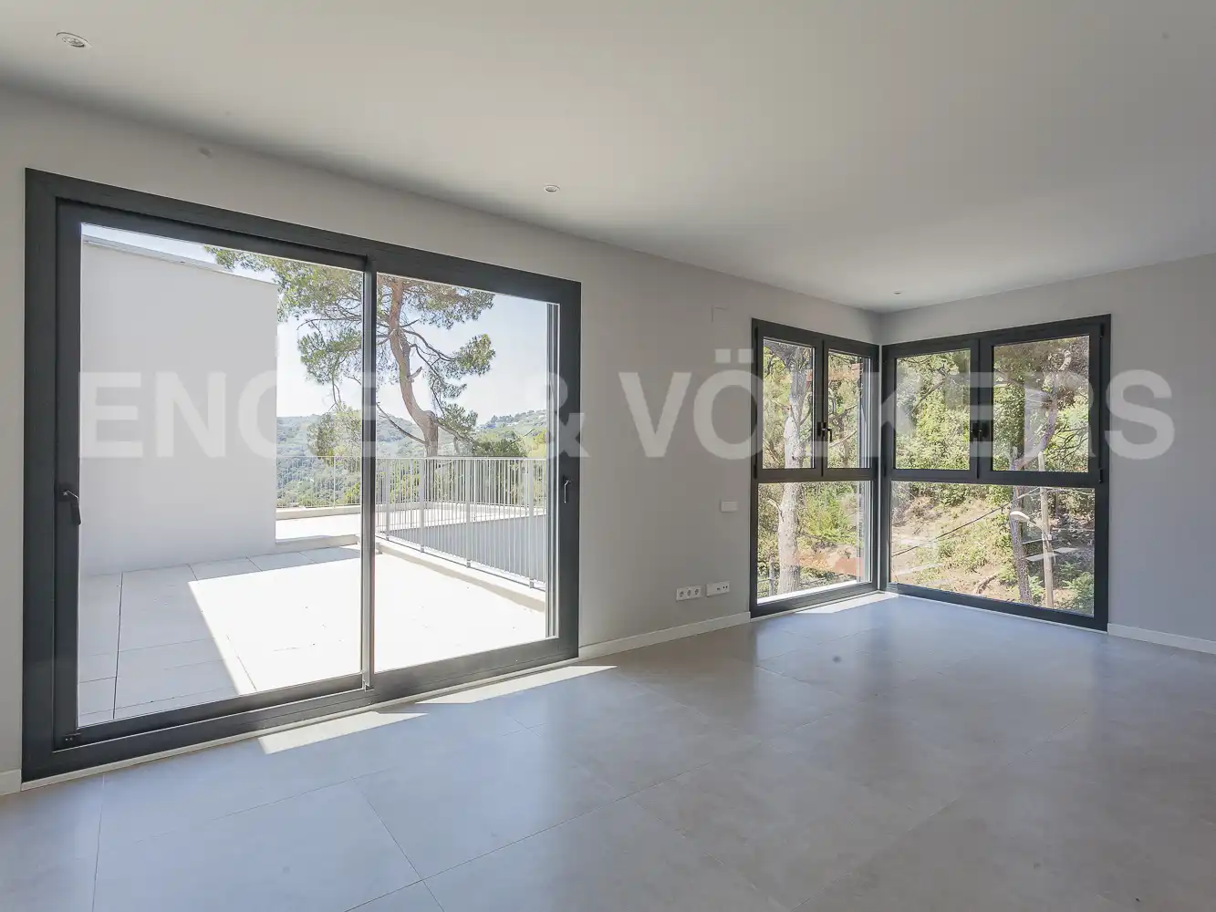 Sala de estar de Casa o chalet en venta en Barcelona con Aire acondicionado, Calefacción y Piscina