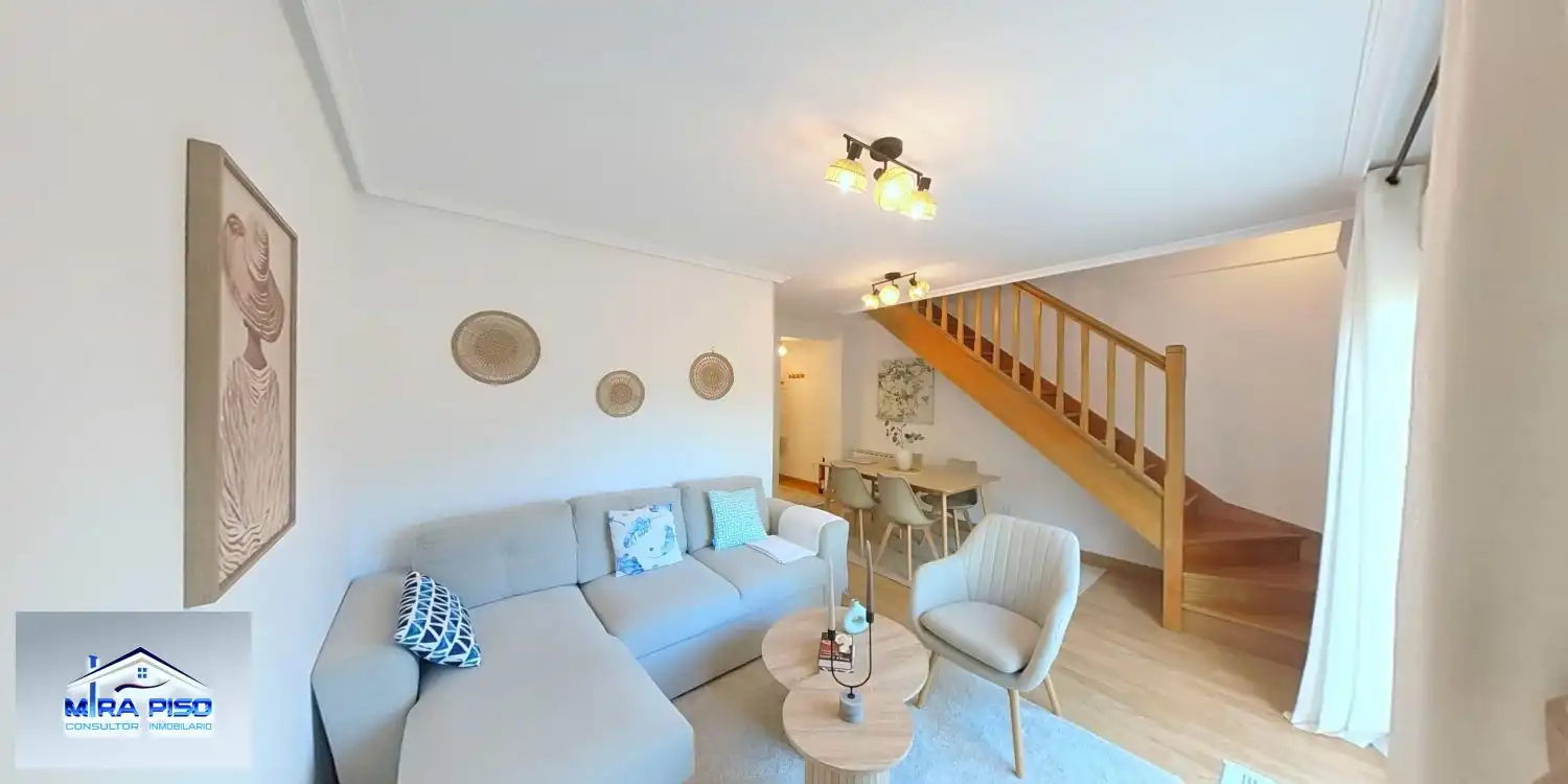 Sala d'estar de Dúplex en venda en Limpias, Cantabria