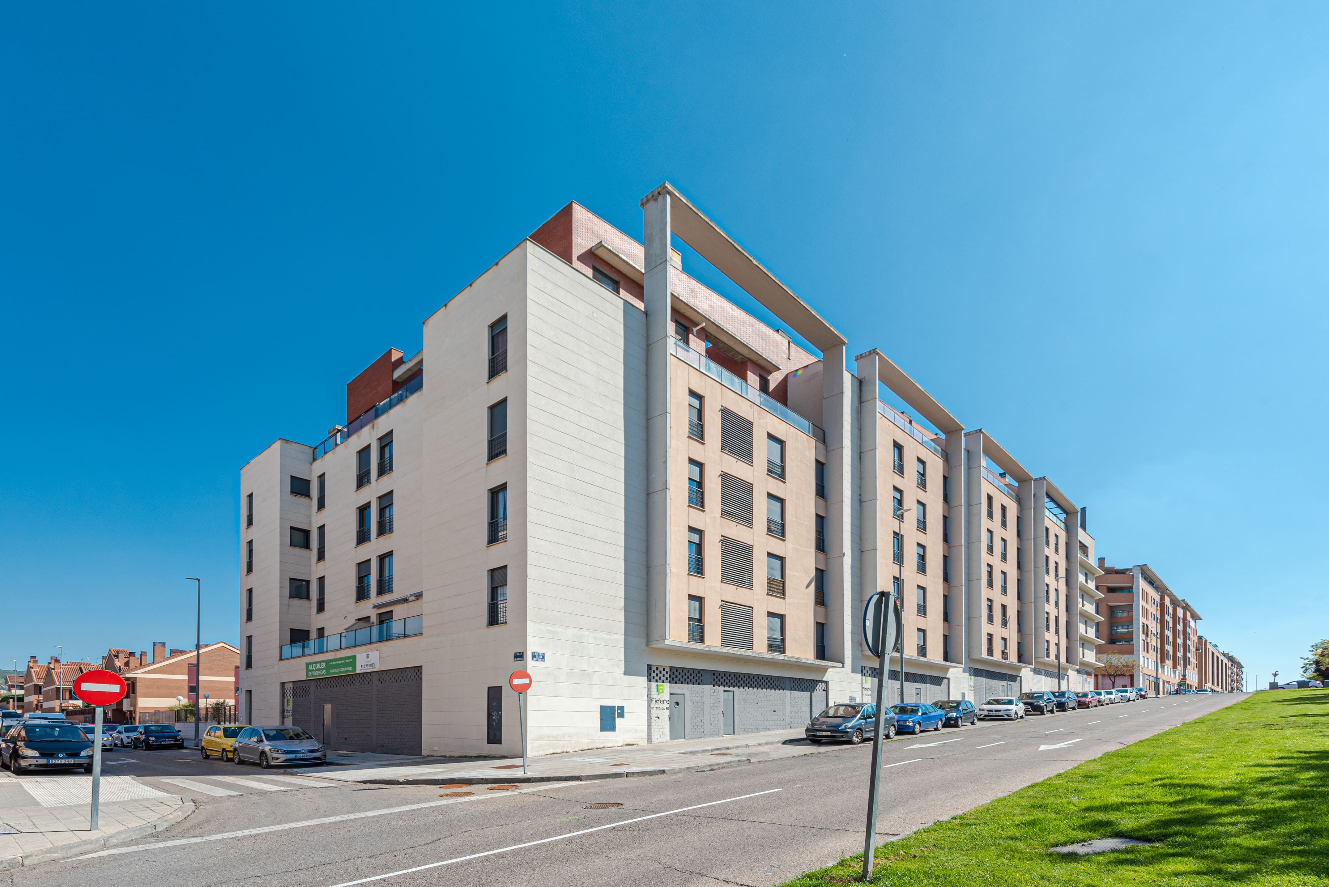 Exterior view of Flat to rent in Guadalajara Capital  with Parquet flooring, Terrace and Storage room