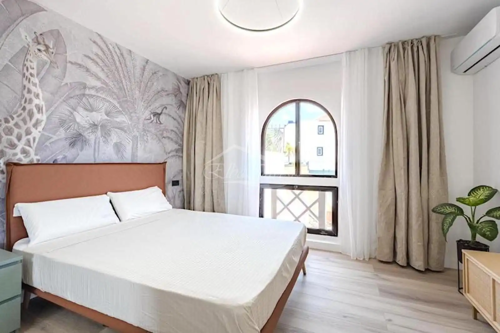 Habitación de Dúplex en venta en Adeje con Aire acondicionado, Parquet y Terraza