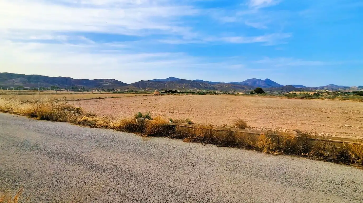 Terreno en venta en Abanilla