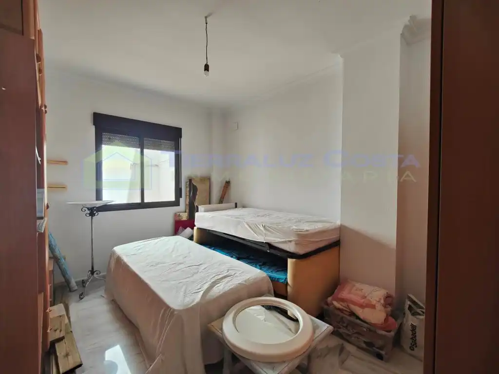 Habitación de Planta baja en venta en Lepe con Aire acondicionado y Amueblado
