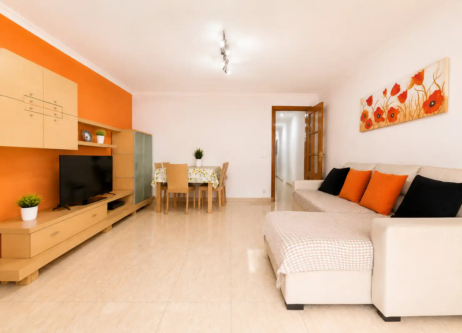 Living room of Flat for sale in Santa Coloma de Gramenet  with Air Conditioner, Heating and Washing machine