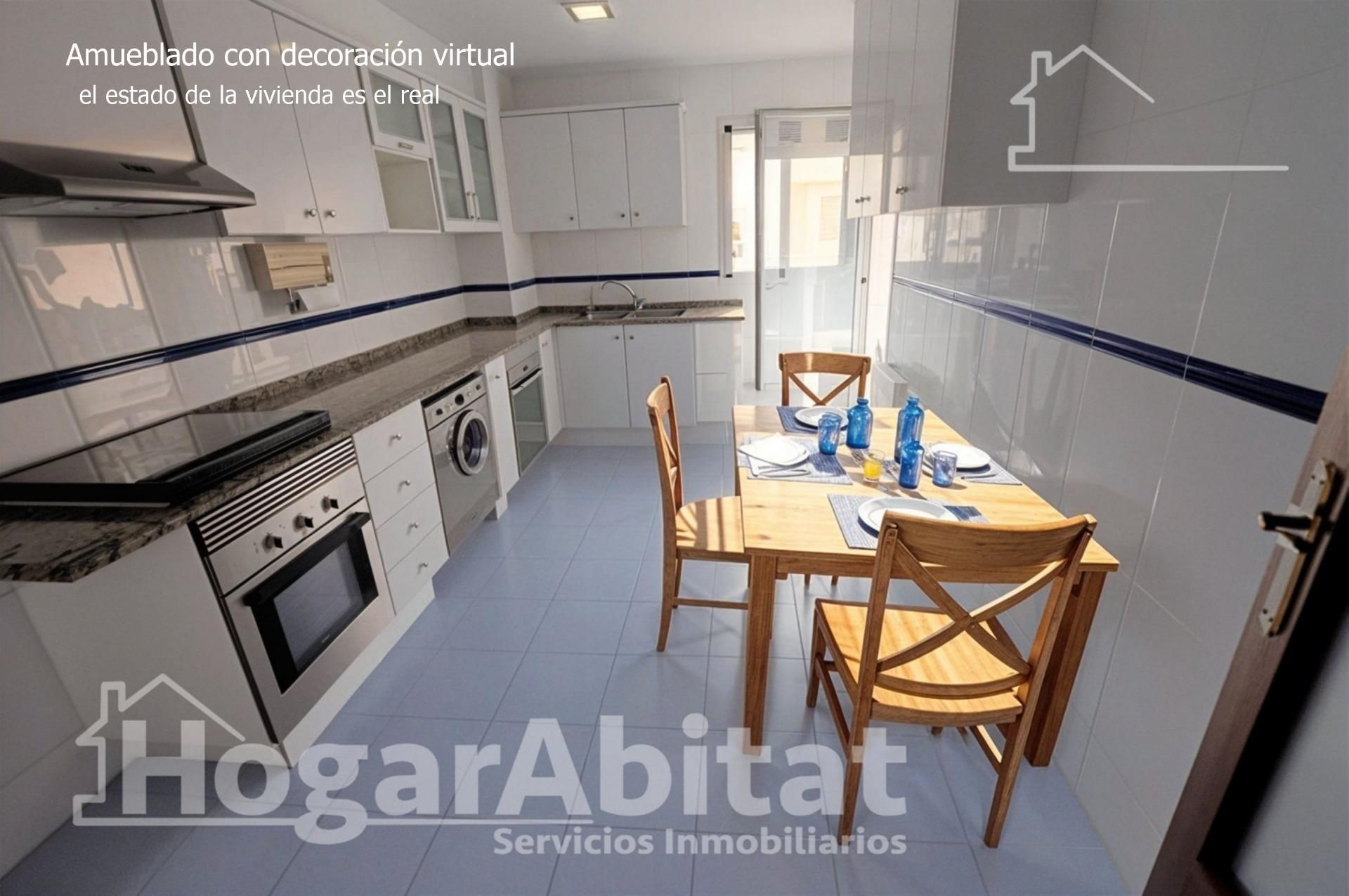 Kitchen of Flat for sale in  Valencia Capital  with Air Conditioner, Heating and Storage room