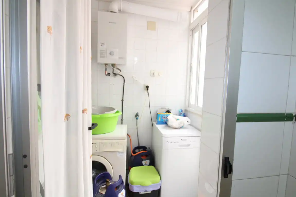 Schlafzimmer von Wohnung zum Verkauf in Torrevieja mit Möbliert und Balkon
