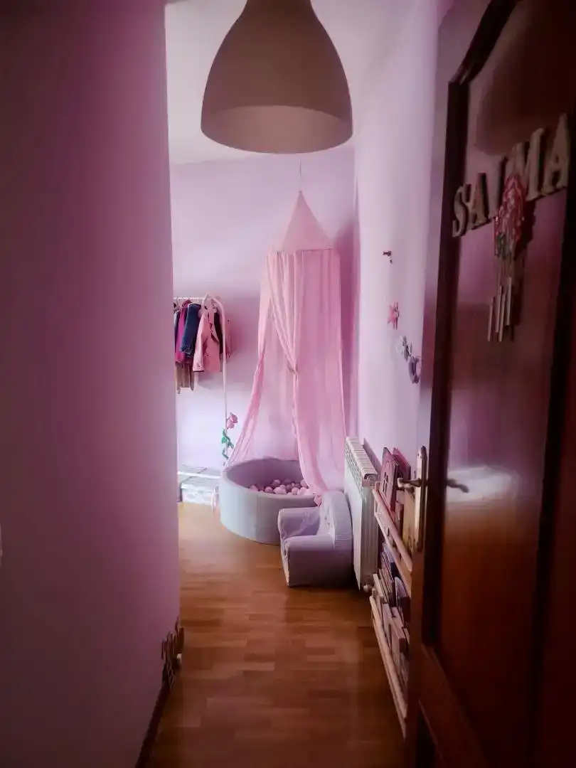 Habitación de Casa o chalet en venta en Valverde de la Virgen con Balcón