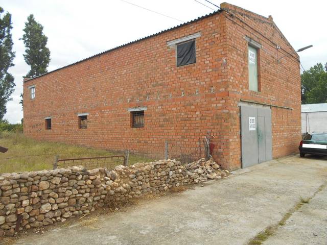 Local comercial en Venta en Calle Real, 60 en Morcillo