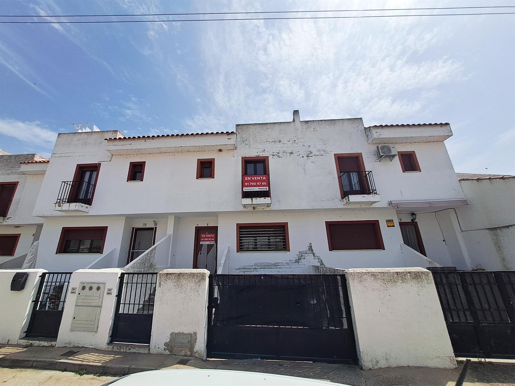Exterior view of House or chalet for sale in Las Herencias