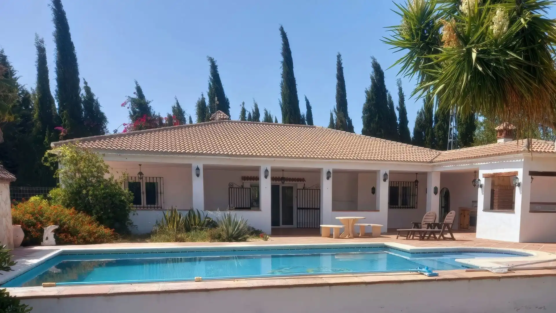Exterior view of Country homes for sale in Alhaurín El Grande  with Air Conditioner and Swimming Pool
