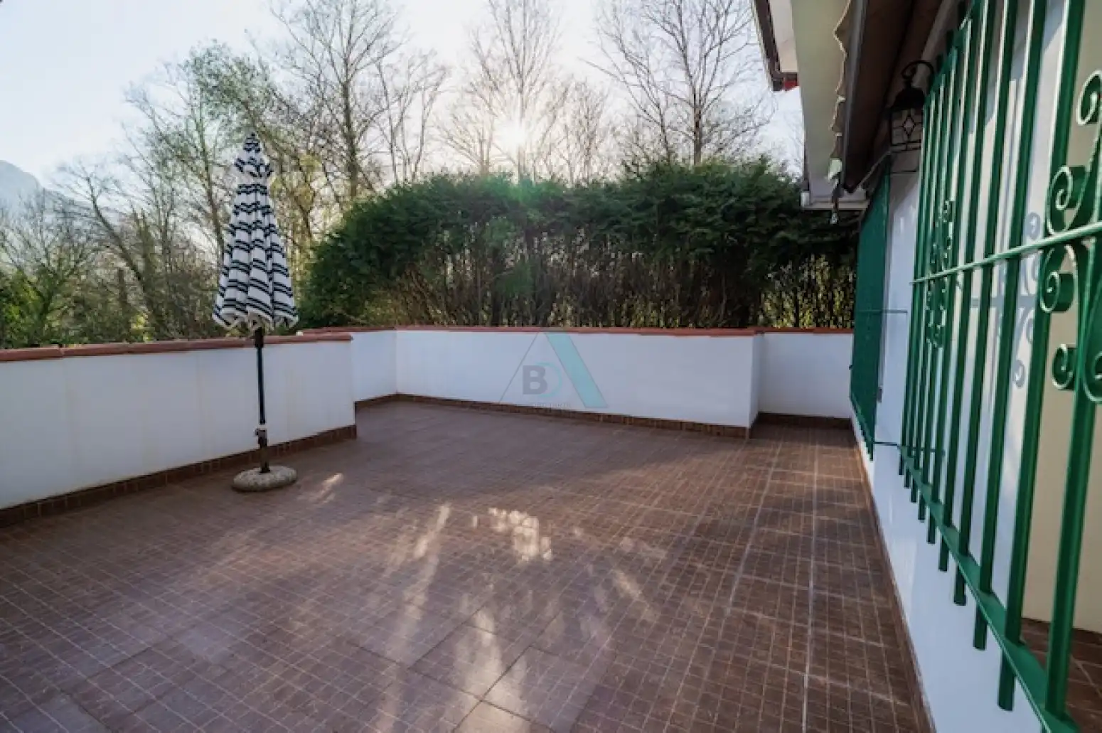 Terrassa de Casa o xalet en venda en Llanes amb Jardí privat, Terrassa i Piscina