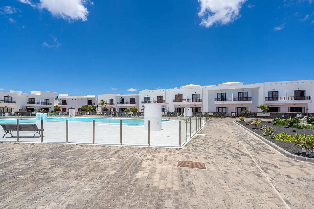 Piscina de Dúplex en venta en Teguise con Piscina comunitaria