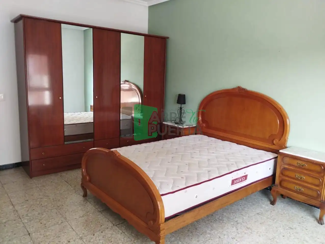 Habitación de Piso en venta en San Miguel de la Ribera con Calefacción, Trastero y Amueblado