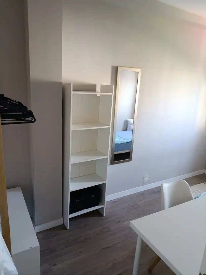Flat with terrace to rent in Calle Doctores González Meneses 14, imagen 5