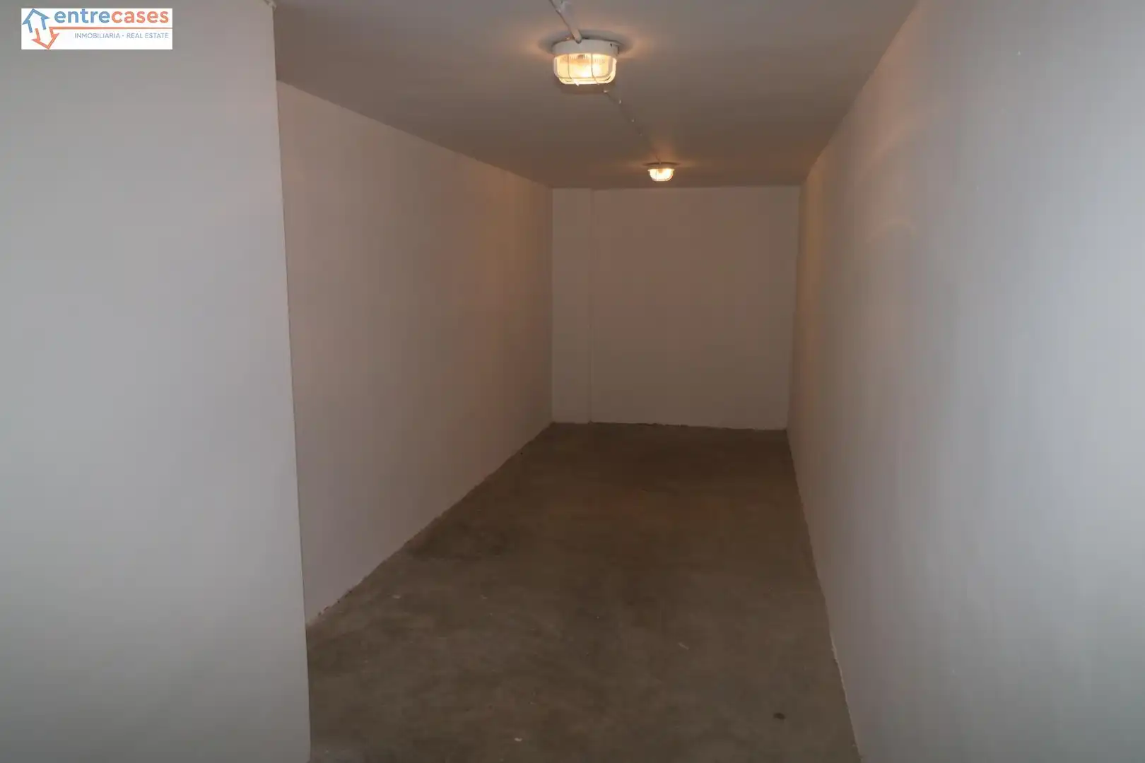 Storage room for sale in San José - Los Metales
