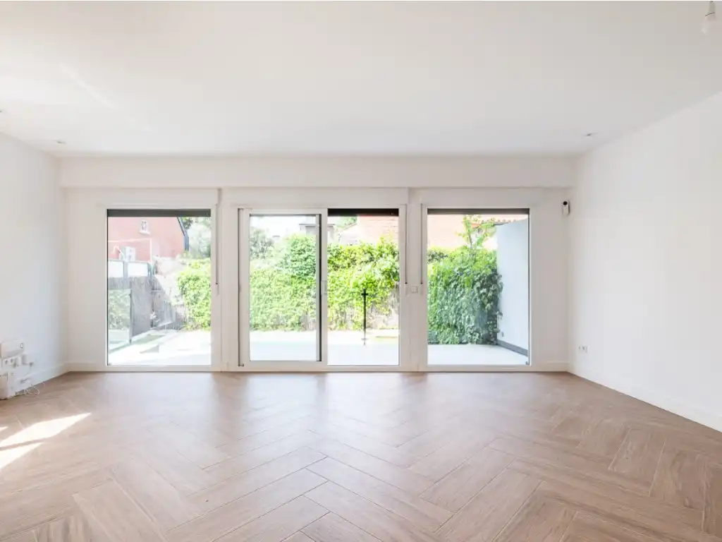 Living room of Houses for sale in Pozuelo de Alarcón