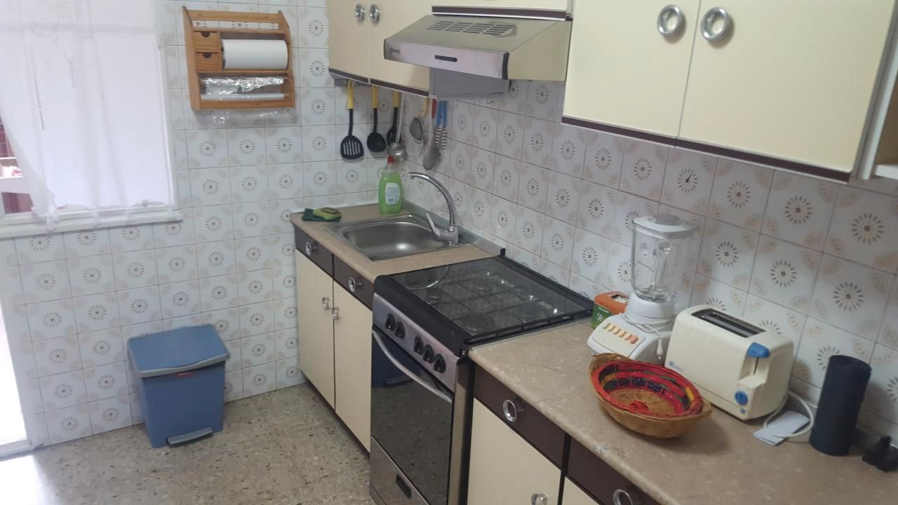 Kitchen of Flat to rent in Ourense Capital   with Heating, Parquet flooring and Furnished