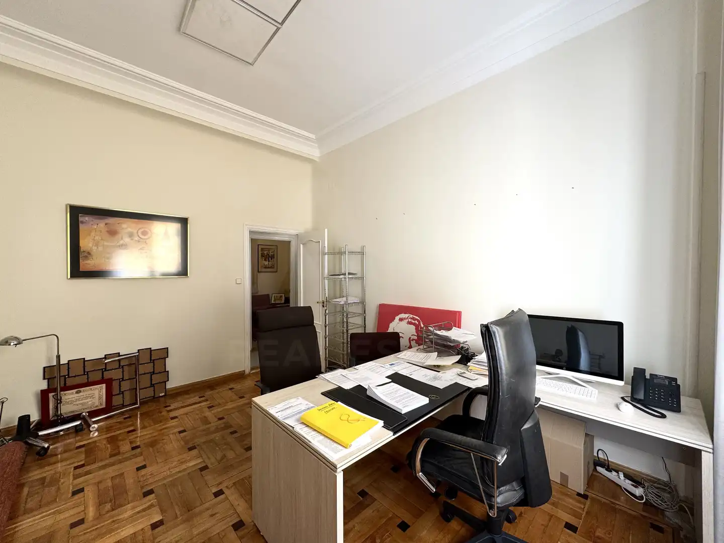 Flat for sale in Madrid  with Air Conditioner and Heating