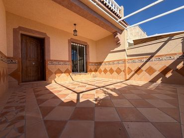 Adossat en venda a Caballero Bonald - San José Obrero - Guadalcacín