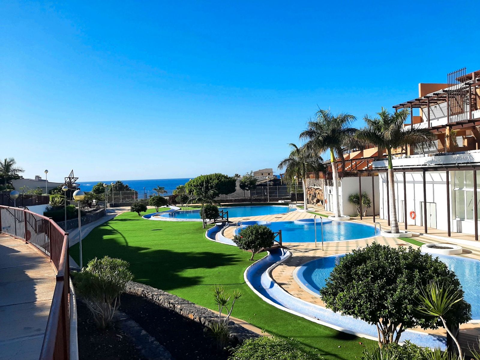 Swimming pool of Flat for sale in San Miguel de Abona  with Furnished, Oven and Washing machine