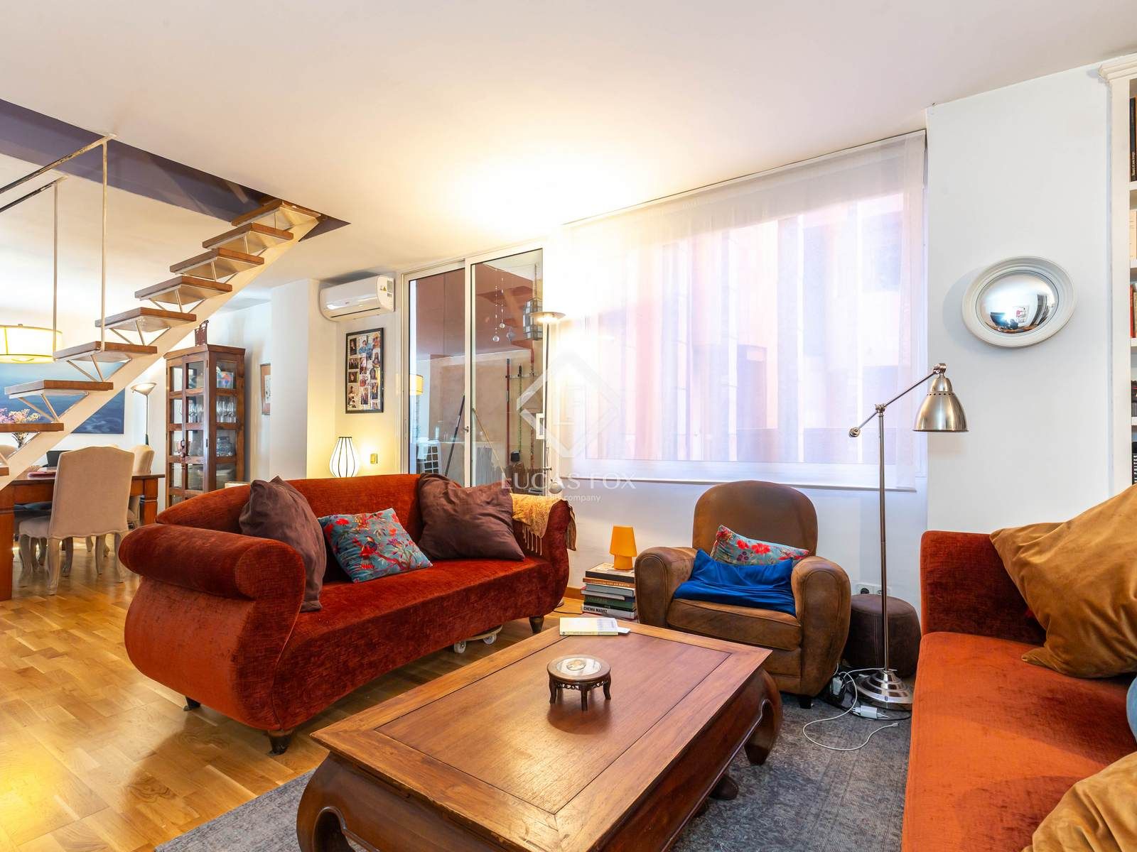 Living room of Flat for sale in Sant Just Desvern  with Air Conditioner, Swimming Pool and Balcony