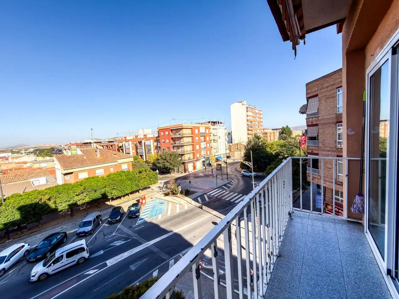 Vista exterior de Pis en venda en Villena
